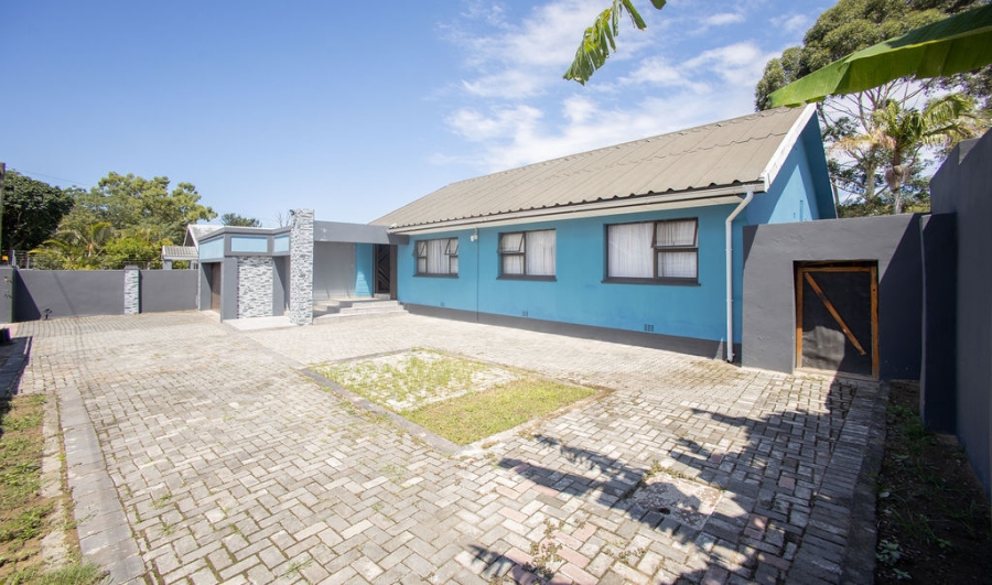 4 Bedroom Property for Sale in Abbotsford Eastern Cape